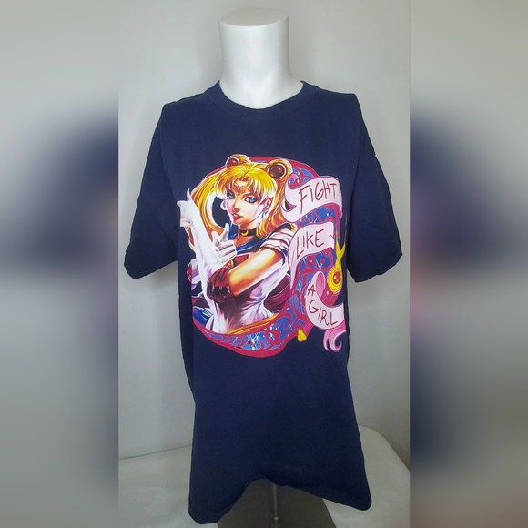 t-shirt Tops - Y2k Sailor Moon Size M Graphic Tee "Fight Like A Girl" Ptp 21" (Missing Hangtag)